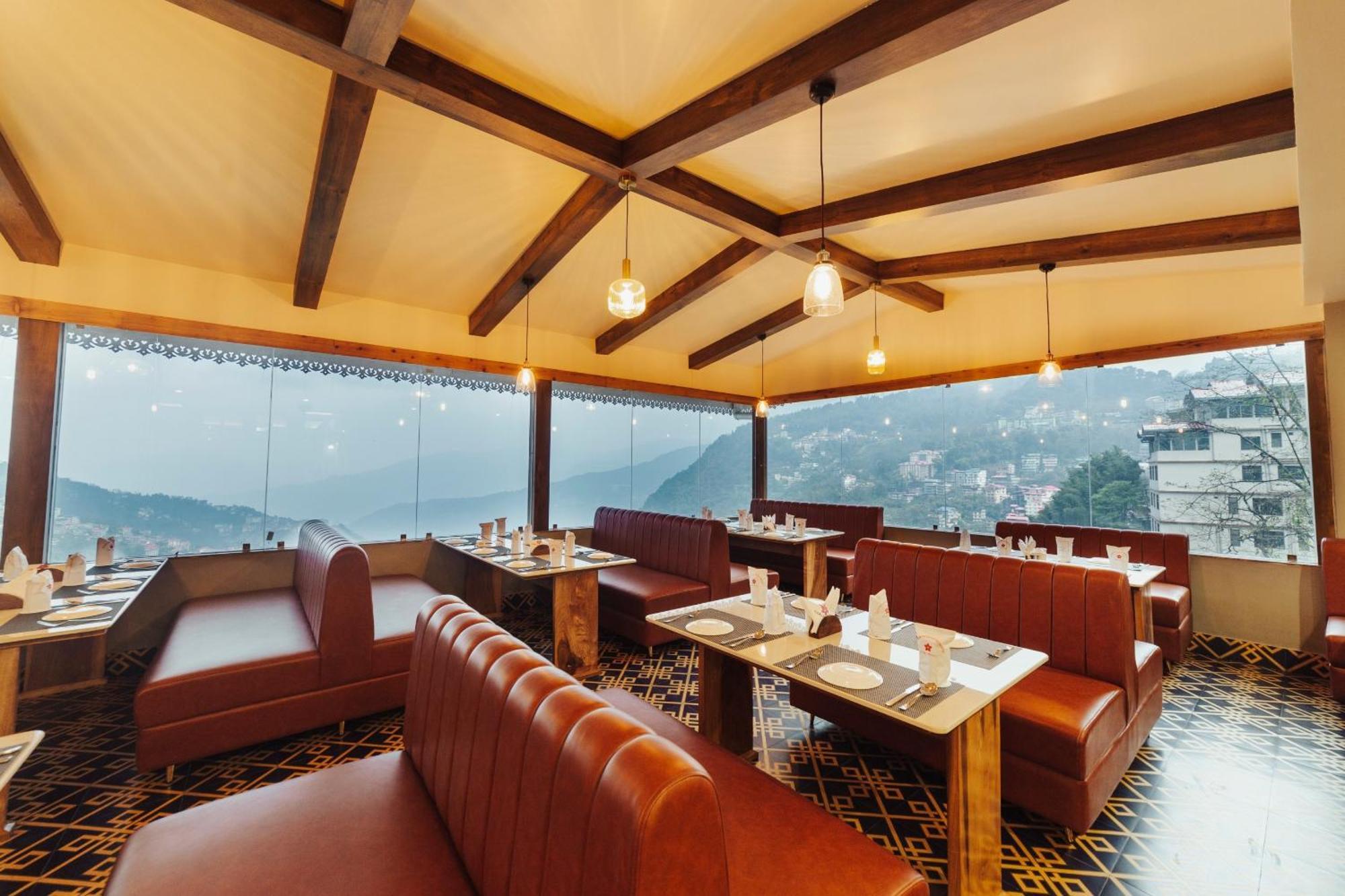 Hotel Etho Metho Gangtok Exterior foto