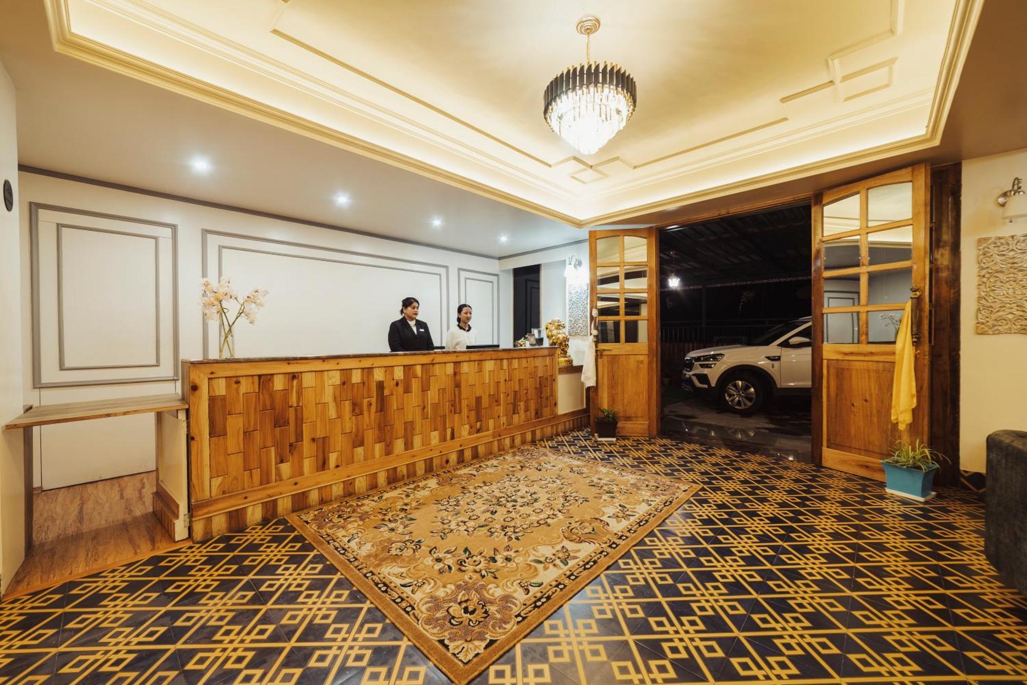 Hotel Etho Metho Gangtok Exterior foto