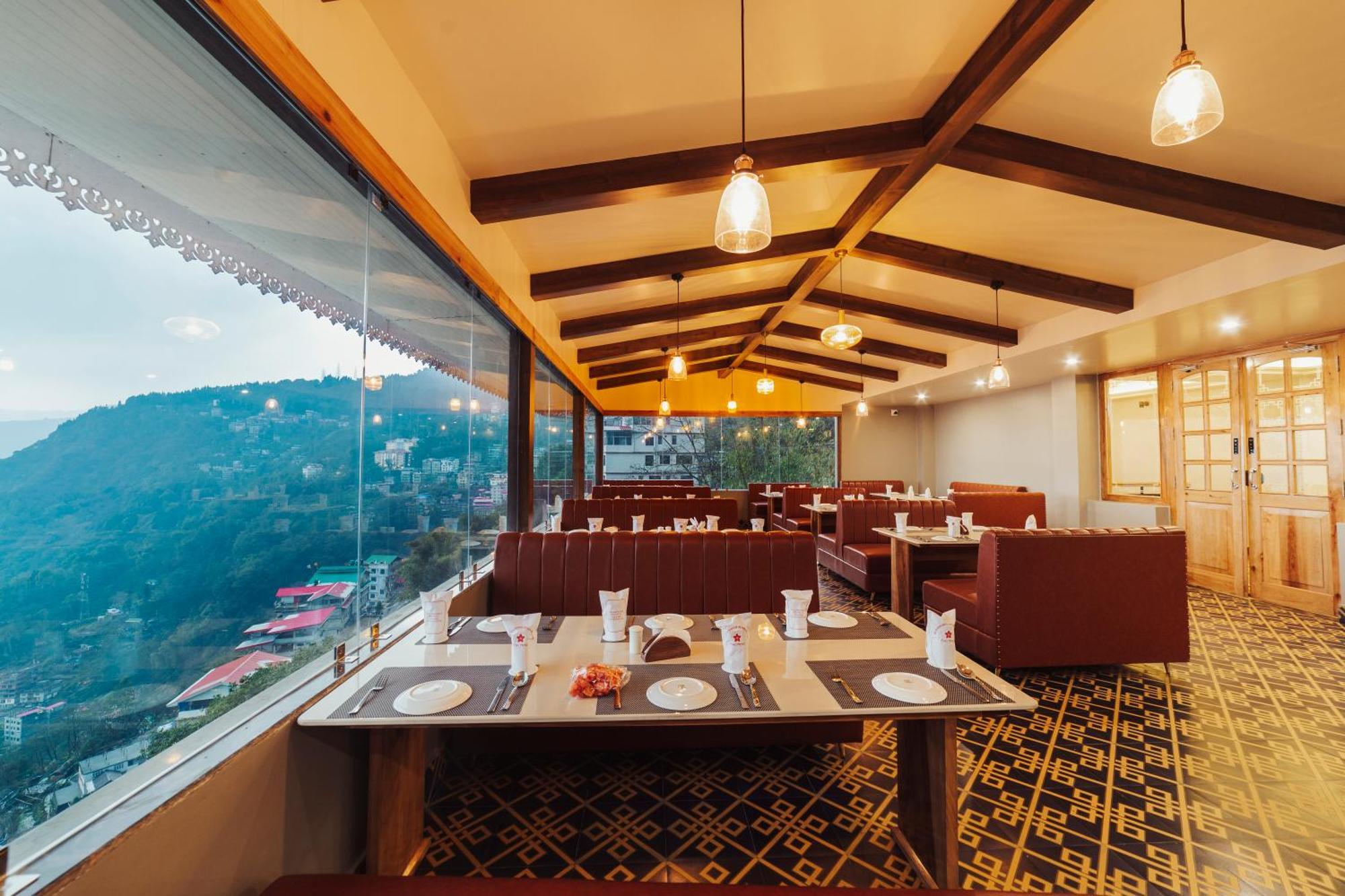 Hotel Etho Metho Gangtok Exterior foto